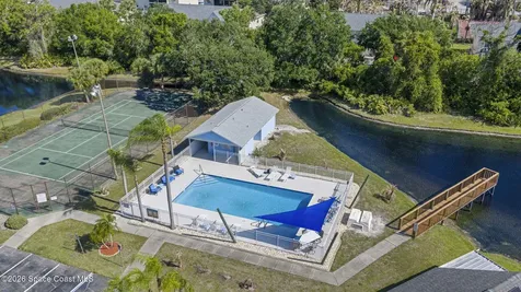 2303 Early Dawn Circle Melbourne FL 32935