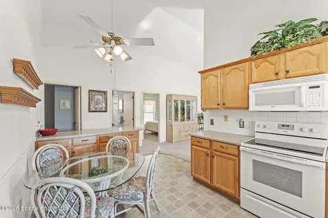 2303 Early Dawn Circle Melbourne FL 32935