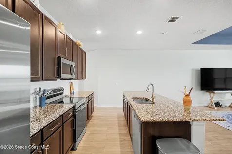 947 Corbin Circle SW Palm Bay FL 32908