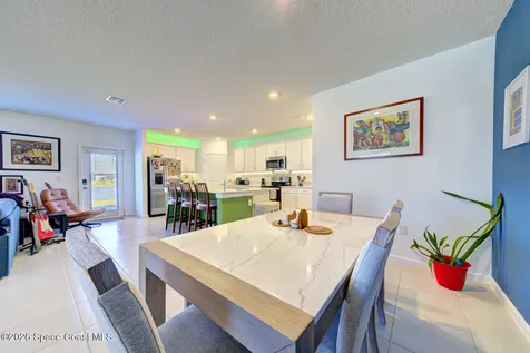 712 Papillon Street SW Palm Bay FL 32908