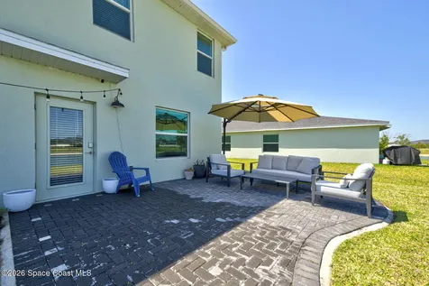 712 Papillon Street SW Palm Bay FL 32908