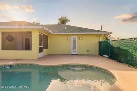 283 Umber Street NW Palm Bay FL 32907