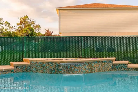283 Umber Street NW Palm Bay FL 32907