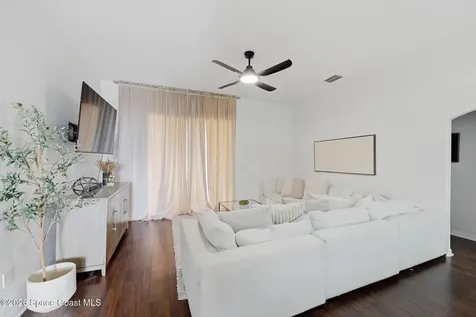 2739 Whistler Street Melbourne FL 32904