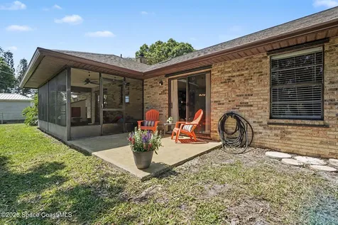 175 Memory Lane NE Palm Bay FL 32907