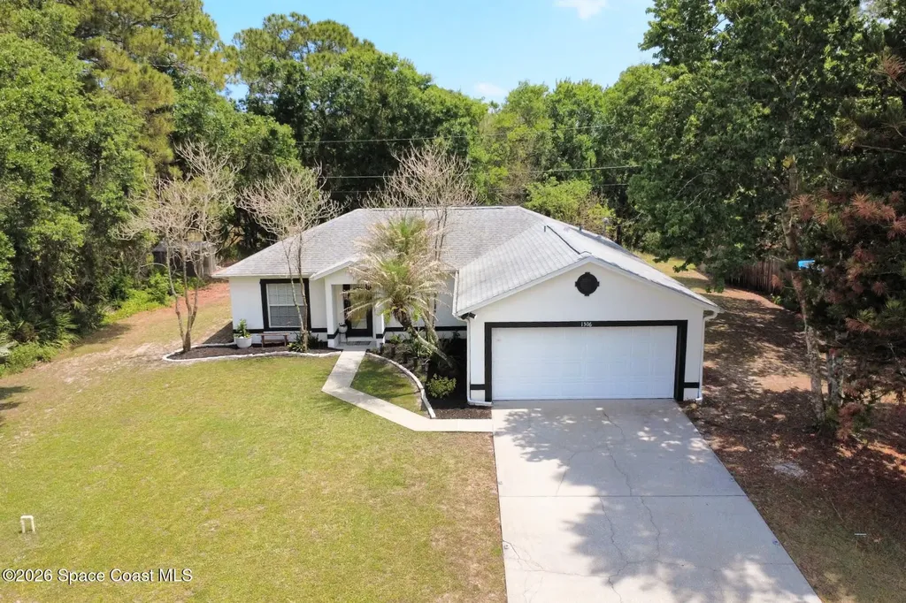 1306 Valerius Street SE Palm Bay FL 32909