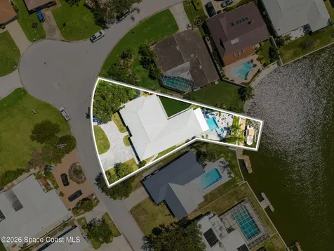 427 Brightwaters Drive Cocoa Beach FL 32931