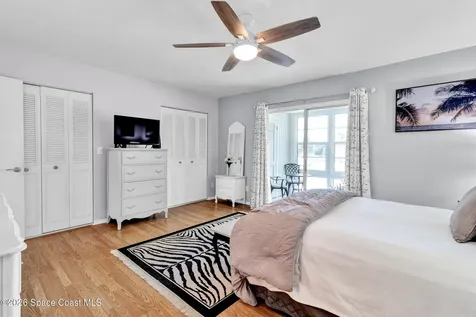 32 Pine Arbor Lane Vero Beach FL 32962