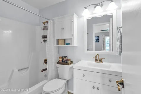 32 Pine Arbor Lane Vero Beach FL 32962