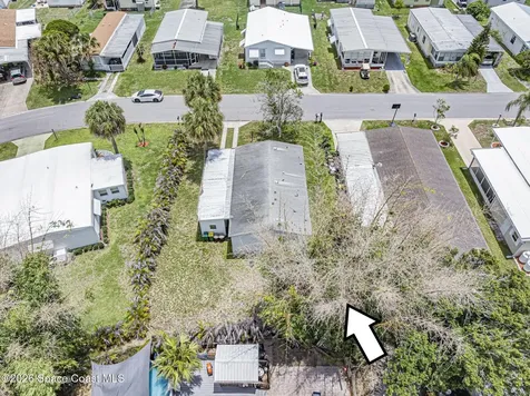 818 Thrush Circle Barefoot Bay FL 32976