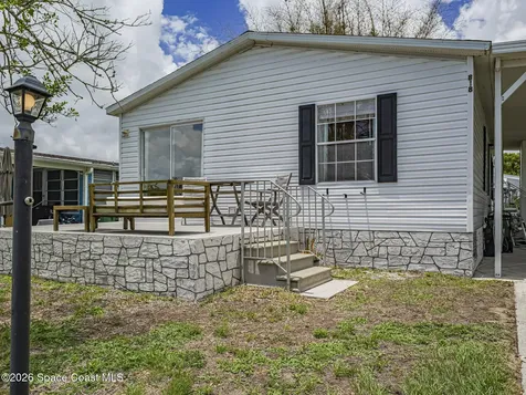 818 Thrush Circle Barefoot Bay FL 32976