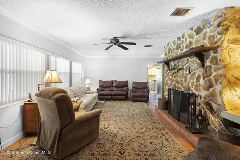 103 E Avenue A Melbourne FL 32901