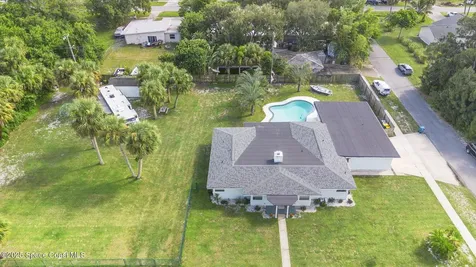 103 E Avenue A Melbourne FL 32901