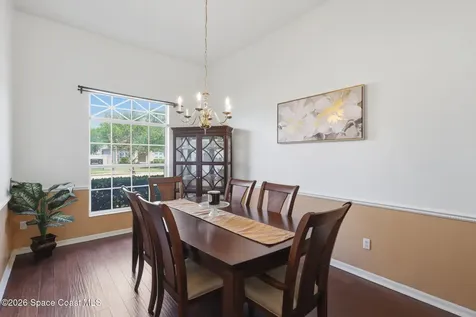 5637 Autumn Chase Circle Sanford FL 32771
