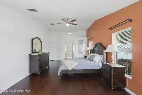 5637 Autumn Chase Circle Sanford FL 32771