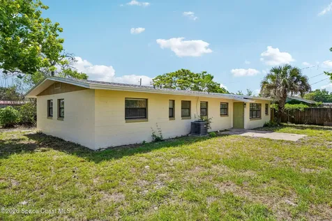 610 East Court Titusville FL 32796