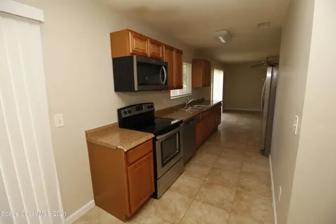 151 Mabry Street Sebastian FL 32958