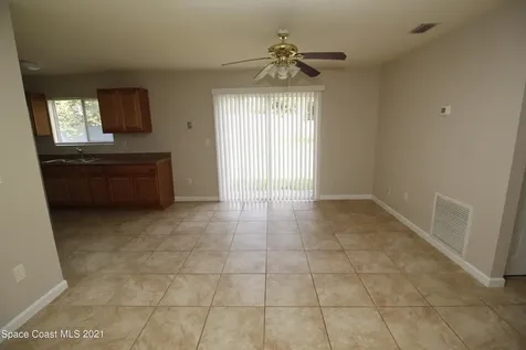 151 Mabry Street Sebastian FL 32958