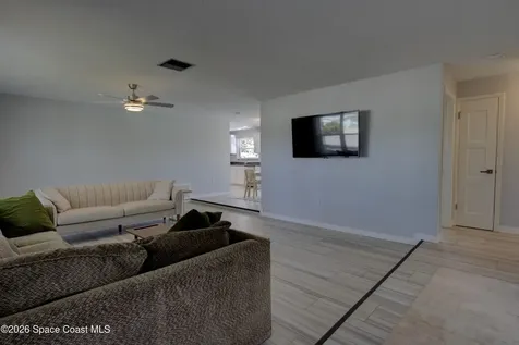 1210 Yacht Club Boulevard Indian Harbour Beach FL 32937