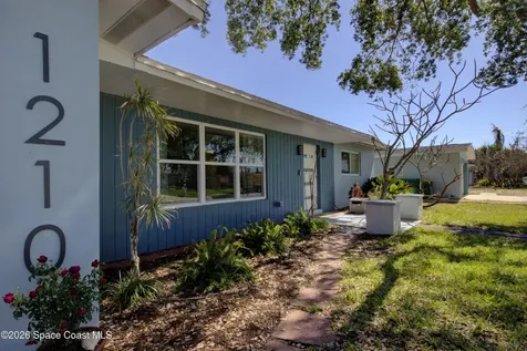 1210 Yacht Club Boulevard Indian Harbour Beach FL 32937