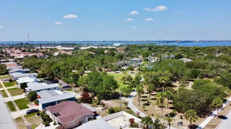 1210 Yacht Club Boulevard Indian Harbour Beach FL 32937