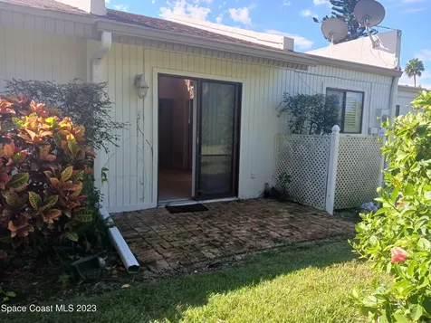 408 Hawthorne Court Indian Harbour Beach FL 32937