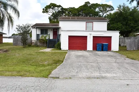 1682 Glencove Avenue NW Palm Bay FL 32907