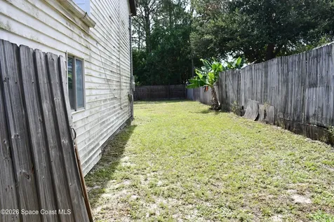 1682 Glencove Avenue NW Palm Bay FL 32907
