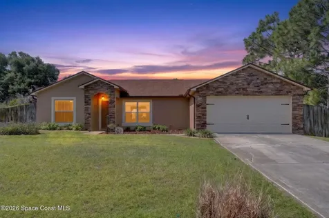 1467 Higbee Street SE Palm Bay FL 32909
