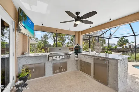 1467 Higbee Street SE Palm Bay FL 32909