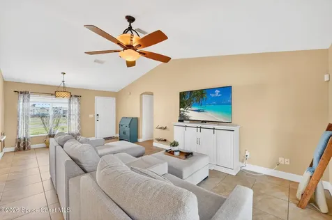 1467 Higbee Street SE Palm Bay FL 32909