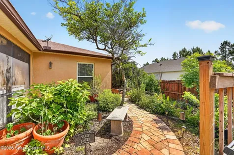 1467 Higbee Street SE Palm Bay FL 32909