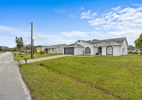 1051 Flower Street NW Palm Bay FL 32907