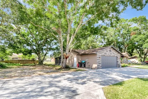 982 Waco Boulevard SE Palm Bay FL 32909