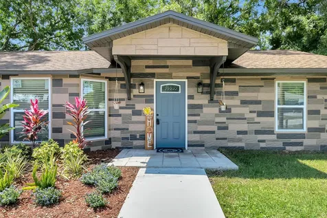982 Waco Boulevard SE Palm Bay FL 32909
