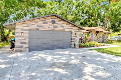 982 Waco Boulevard SE Palm Bay FL 32909