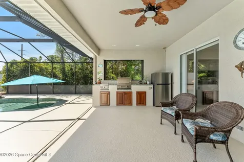 122 Windward Way Indian Harbour Beach FL 32937
