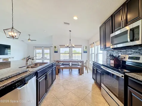 12033 Grand Kempston Drive Gibsonton FL 33534