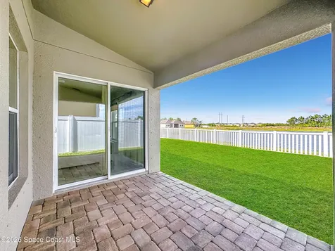 12033 Grand Kempston Drive Gibsonton FL 33534