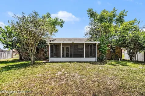1270 Monument Avenue SE Palm Bay FL 32909