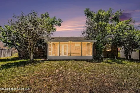 1270 Monument Avenue SE Palm Bay FL 32909