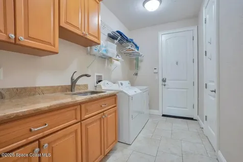 1527 Abberton Court Melbourne FL 32934