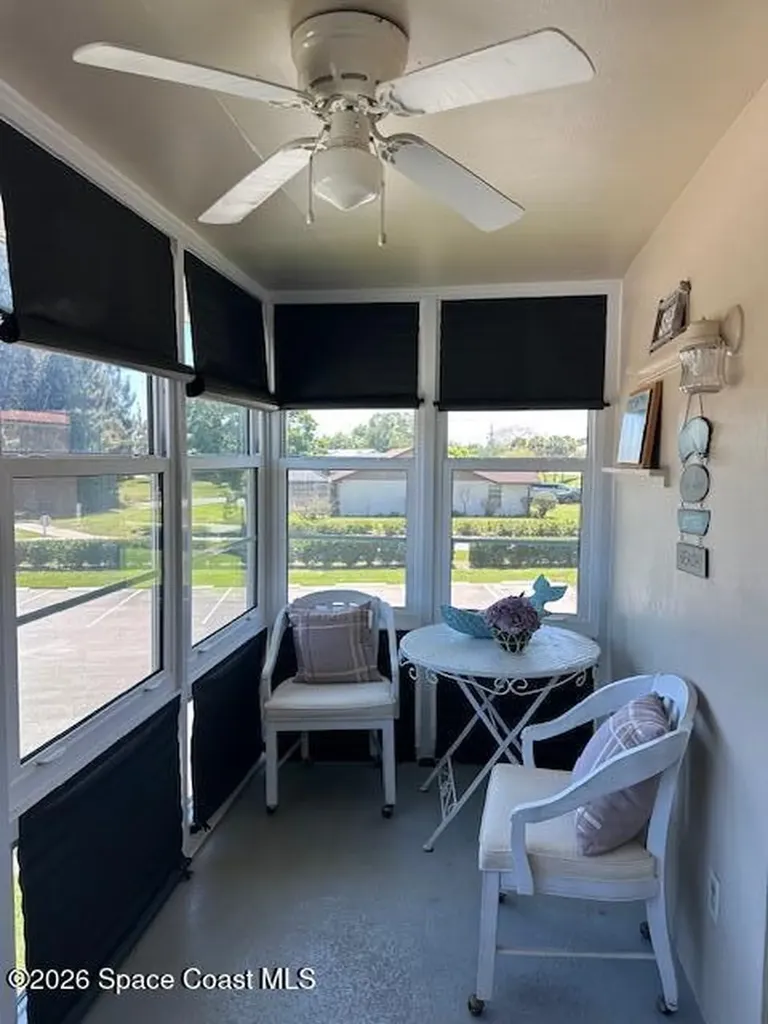 16 Vista Palm Lane Vero Beach FL 32962