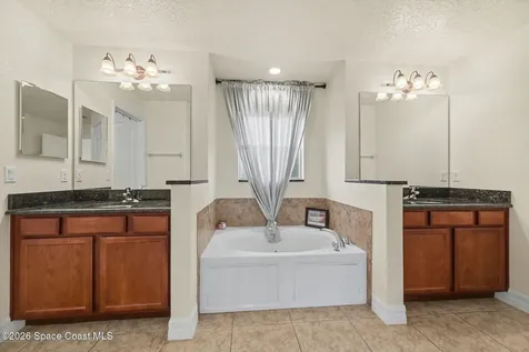 992 Coquina Street SE Palm Bay FL 32909