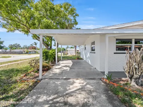2814 Floridiane Avenue Melbourne FL 32935