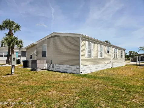 118 Holiday Park Boulevard NE Palm Bay FL 32907