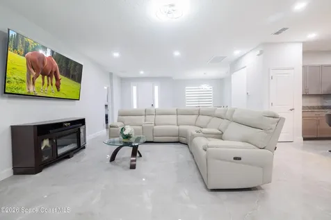 457 Tillman Avenue SW Palm Bay FL 32908
