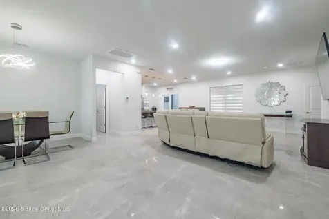457 Tillman Avenue SW Palm Bay FL 32908