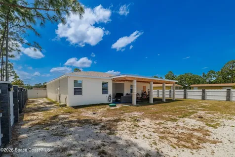 457 Tillman Avenue SW Palm Bay FL 32908