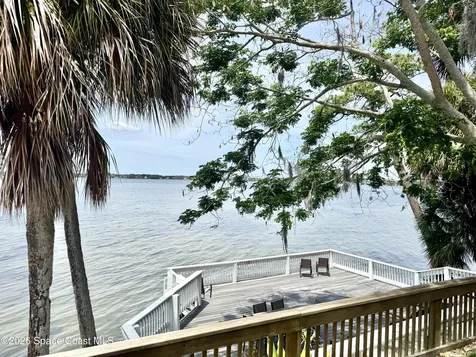 225 S Tropical Trail Merritt Island FL 32952